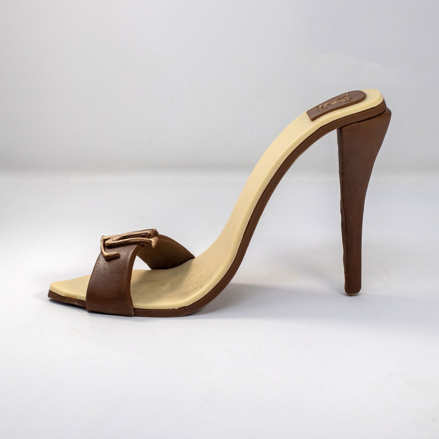 Edible Large Sugar Fondant Luxury-Inspired High Heel Shoe Cake Topper