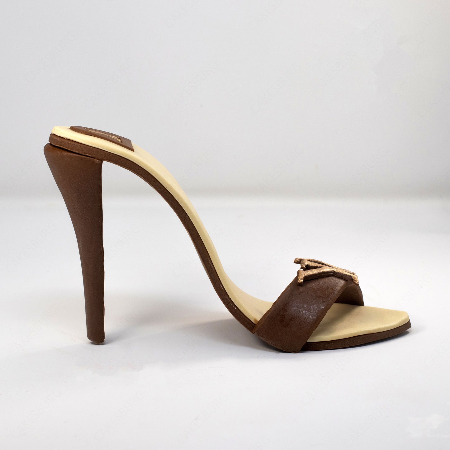 Edible Large Sugar Fondant Luxury-Inspired High Heel Shoe Cake Topper